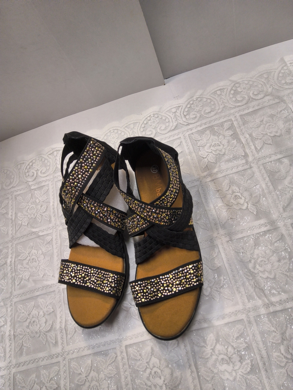 bernie mev. "lucious" Black Embellished Crisscross Sandals Size Eu 37